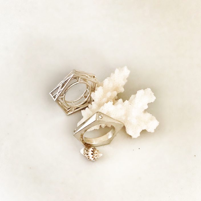 PENTAGON BRIDGE RINGS